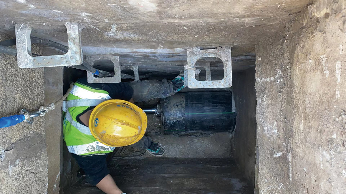 解放HDPE短管内衬法